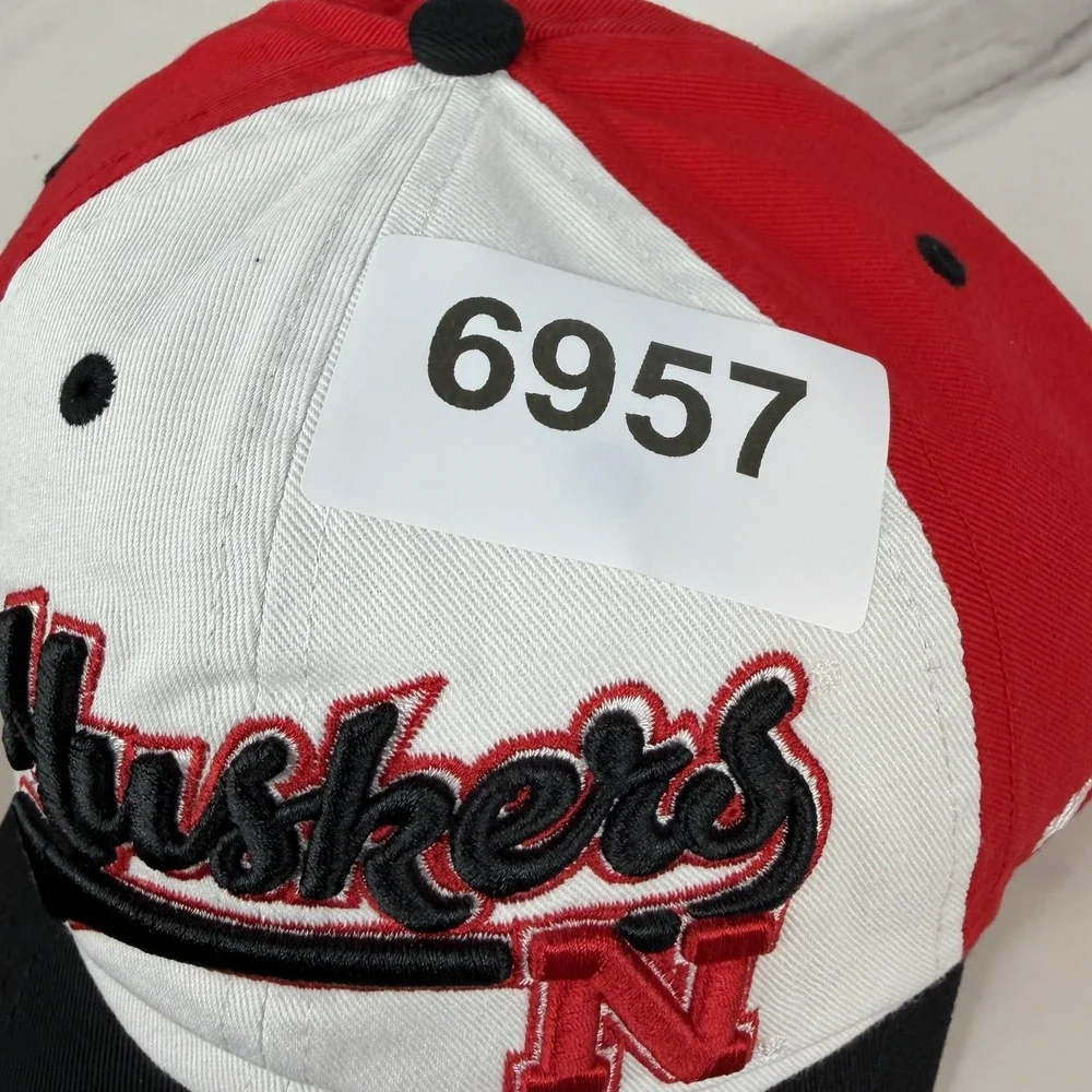 Nebraska Cornhuskers Hat Cap Strap Back Kids‎ Red White Black 47 Clean Up NWOT